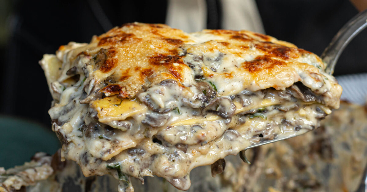 40 Clove Garlic Mushroom Lasagne