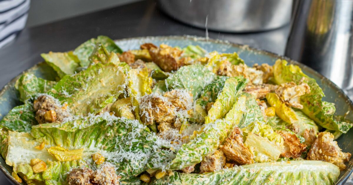 Mob — Chipotle Chicken Caesar Salad