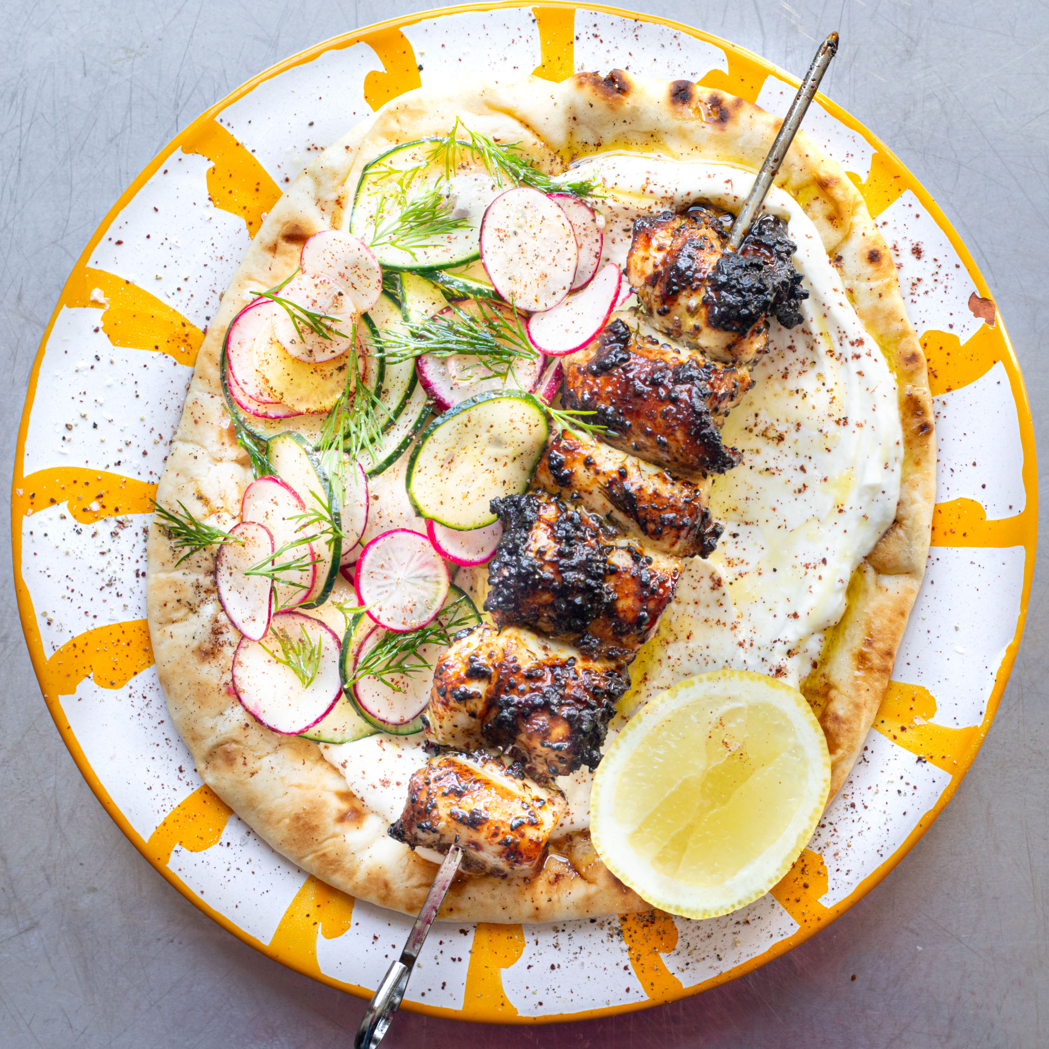 Garlicky Lemon & Herb Chicken Flatbreads-image