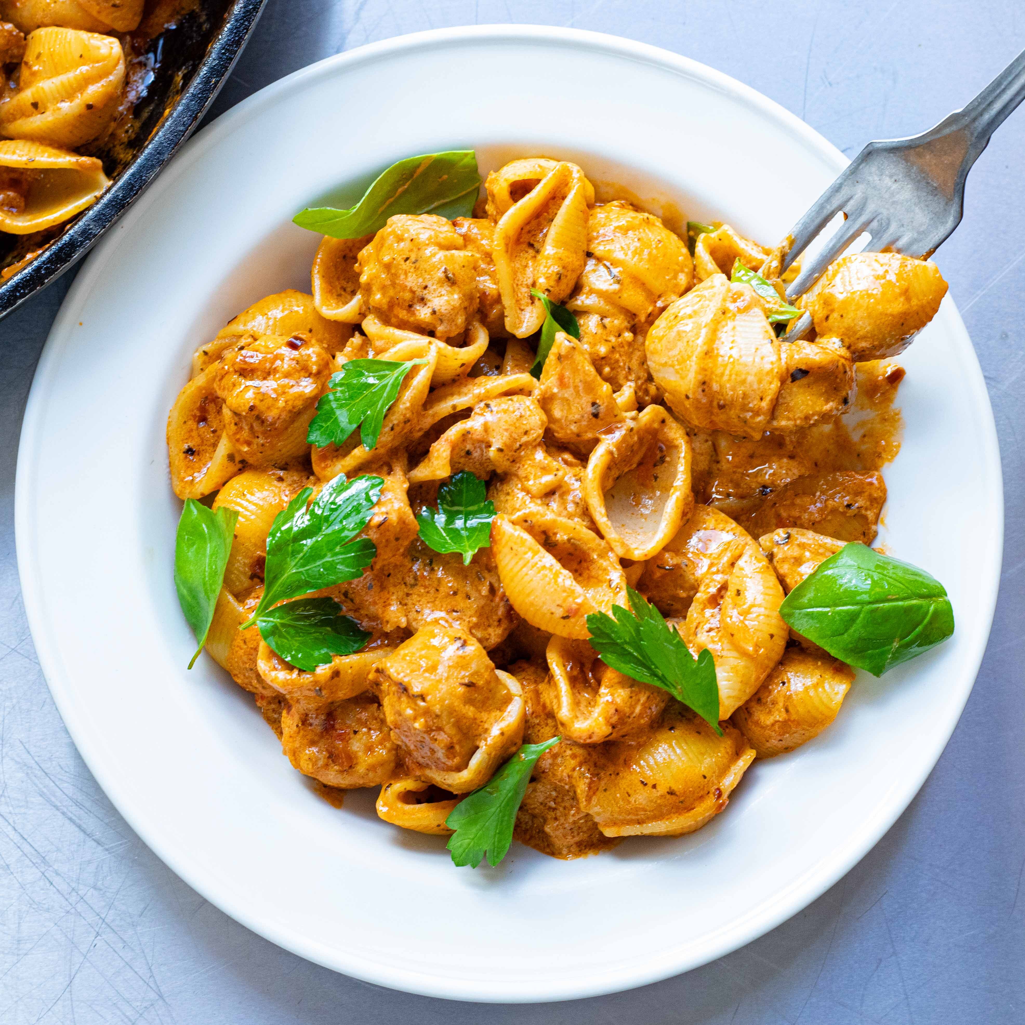 Creamy Red Pesto Sausage Pasta-image