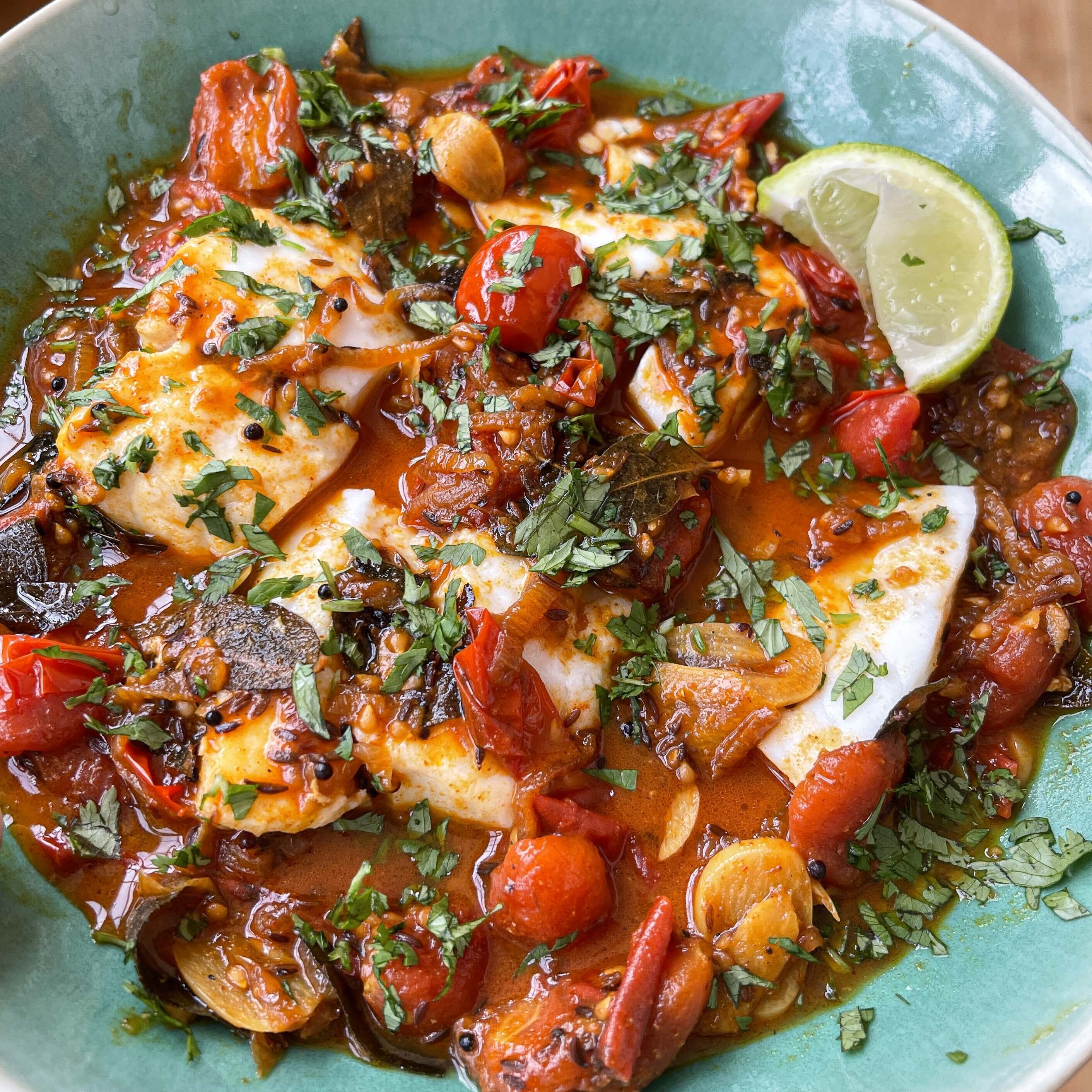 Garlicky Fish Curry-image
